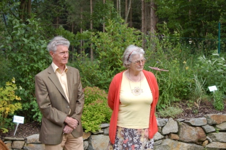 http://www.hildegard-kraeuter-garten.at/media/Eroeffnungsfest 2009/eroeffnung5.JPG